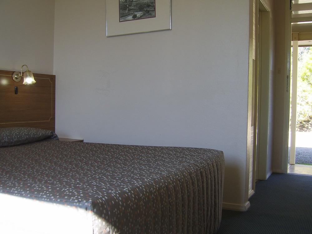 Garden Motor Inn Gundagai Esterno foto